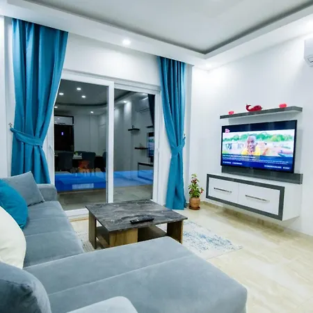 Villa Strong 4* Kas